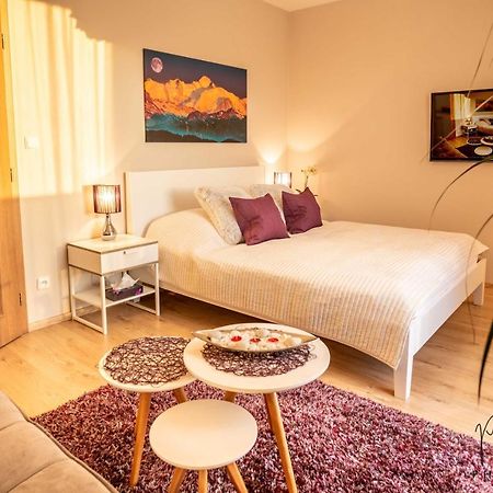 Luxurious, Lovely And Romantic Apartment In Tabor Exterior photo
