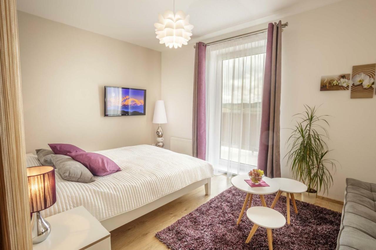 Luxurious, Lovely And Romantic Apartment In Tabor Exterior photo