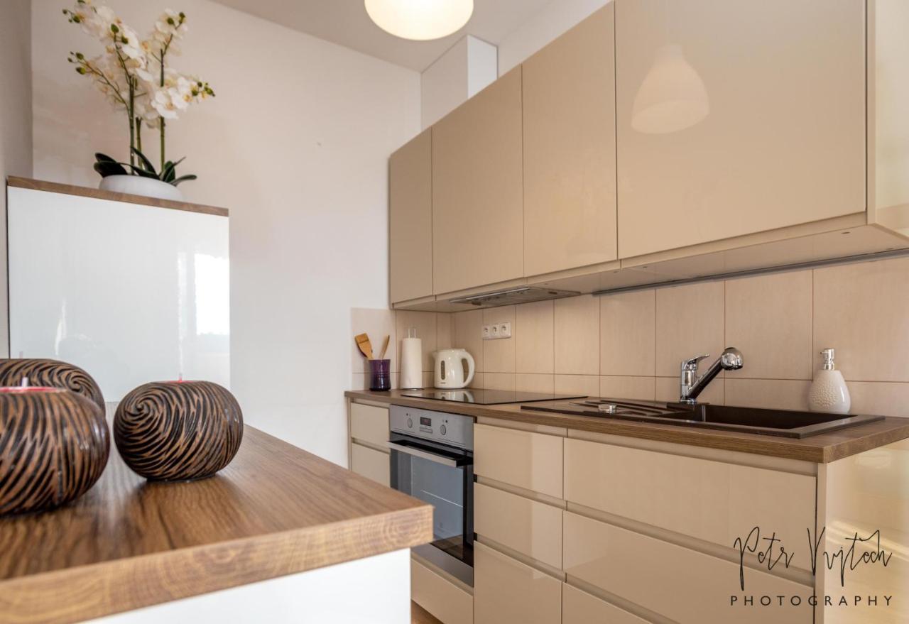 Luxurious, Lovely And Romantic Apartment In Tabor Exterior photo
